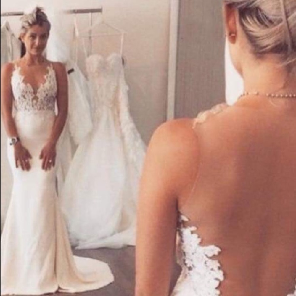 Wedding dress size 8